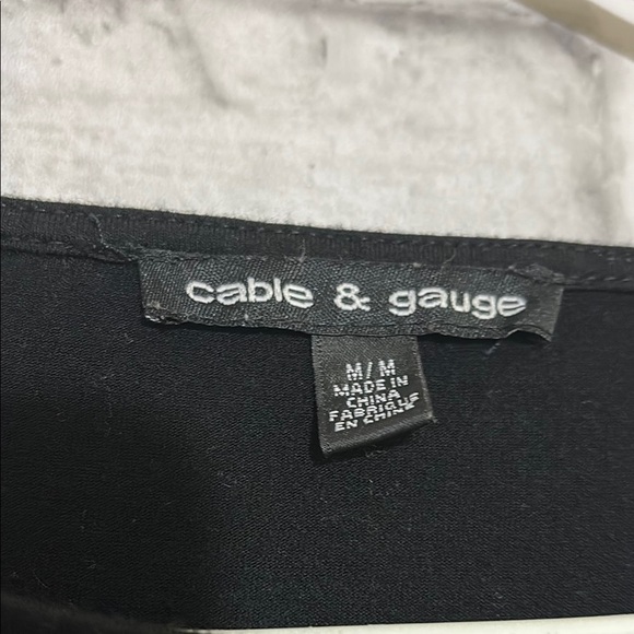 Cable & Gauge Ladies Medium Black Long Sleeve Blouse w/ silver gems - Picture 2 of 6